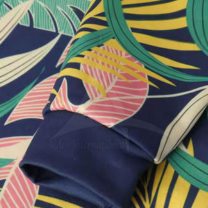 Sudadera con Capucha Tie-Dye, Estilo Urbano, Amarillo y Gris, Patrón Psicodélico, Sublimación Personalizada, Sudaderas para Hombre a Bajo Precio - Product Image 6