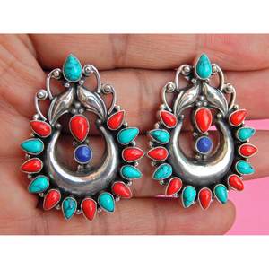 Boucles d'oreilles Boho en argent sterling 925 Clous de mariage élégants avec corail naturel et turquoise Lapis Lazuli Accents en or rose - Product Image 2