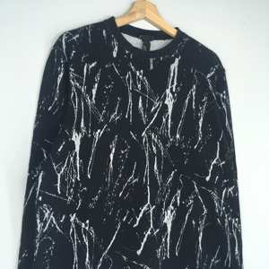 Custom Acid Wash Pullover Sudaderas Street Style Manga larga Cuello redondo Moda de invierno Liso teñido - Product Image 2