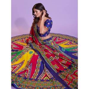 Atractivo Lehenga Choli de Algodón con Estampado Digital Multicolor para Mujer, Ideal para Navratri - Product Image 1