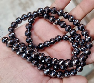 Cuentas de Moissanita Negra de 7 mm, Grado AAA, Corte Excelente, para la Elaboración de Collares de Moissanita y Joyería Personalizada - Product Image 1