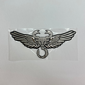 2023 Hit article haute qualité personnalisé TPU transfert de chaleur Logo étiquette pour Jersey or argent 3D étiquette pour vêtement T-Shirt vêtements - Product Image 5