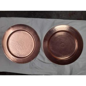 Assiette de présentation en laiton, vaisselle élégante et décoration pour mariages et événements d'entreprise - Product Image 1