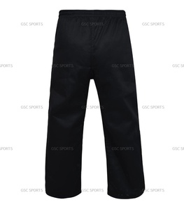 Uniformes de karaté OEM uniformes d'arts martiaux légers avec logos et étiquettes personnalisés pour hommes et femmes à bas prix d'usine - Product Image 5