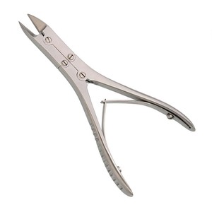 Venta al por mayor de alta calidad, herramienta de cuidado de uñas de acero inoxidable, cortadora de cutículas, cortadora de cutículas de uñas duradera para salón de uñas Pakistán - Product Image 1