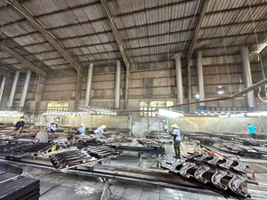 Riel de brazo de sofá rústico con marco de soporte de madera Acento de muebles de madera maciza para interiores clásicos y modernos Soporte de marco de madera - Product Image 5