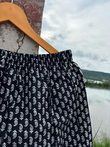 Pantalones cortos bohemios Hippie florales con cordón para mujer con estampado de bloques sueltos Comfort Feel Beach Cover Dress Carry-Short Pijama - Product Image 2