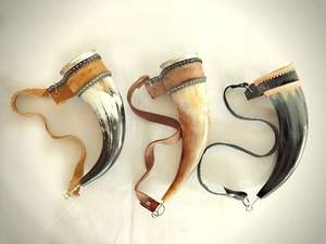 Meilleure qualité Buffalo Horn vin bière tasses avec support en bois boire Viking corne tasse Tankard pour club fête bière tasse par SCI - Product Image 5