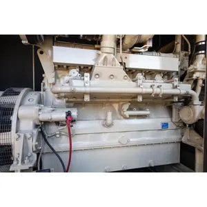 Groupe électrogène diesel industriel triphasé d'occasion 600 kW 277/480 V, groupe de secours commercial fermé - Product Image 4