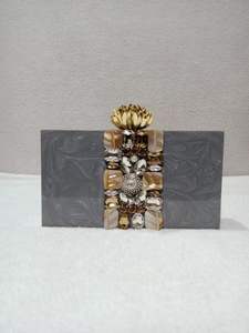 Logo personnalisé personnalisé MRS 100% sac à main fait à la main meilleur produit conçu pochette meilleure qualité pochette en résine époxy pour les dames - Product Image 4