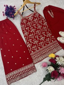 Conjunto de Kurti Sharara Corto de Georgette Sintética de Moda con Bordado de Lentejuelas Pesadas - Product Image 5