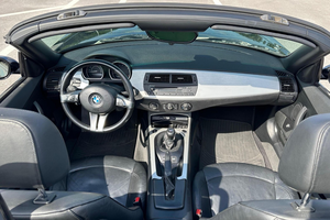 Neatly used Z4 3.0si Road-ster - Product Image 2