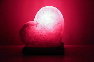 Lámpara de sal rosa del Himalaya hecha a mano, hermosa artesanía Natural en forma de corazón, decoración elegante para el hogar, estilo de amor, técnica de Animal tallado - Product Image 2