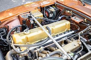 รถดัทสัน 280Z ปี 1977 สภาพดี ไม่มีการตั้งราคาขั้นต่ำ เครื่องยนต์ 3.0 ลิตร เทอร์โบชาร์จ 6 สูบเรียง  กำลัง 355 แรงม้า ผ่านการตรวจสอบด้วยเครื่องวัดแรงม้า เกียร์ธรรมดา 5 สปีด - Product Image 6