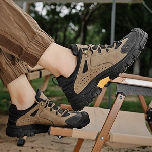 Zapatos de senderismo para hombre, suela suave antideslizante, puntera reforzada, cuello bajo, con cordones, suela gruesa, resistentes al desgaste, para exteriores, informales, para el trabajo. - Product Image 1