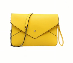 Sac à bandoulière en cuir de style bohème japonais couleurs terreuses en détresse détails artisanaux uniques Festival prêt décontracté Chic - Product Image 1