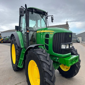 Tracteur agricole JD 6830 John Deere 6830 4WD, tracteur à roues vertes, haute productivité, transmission par engrenages, équipement agricole - Product Image 1