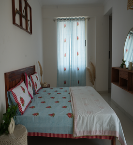 Dohar en coton biologique imprimé à la main luxueux, motifs floraux artistiques, antibactérien, respirant, lavable, écologique - Product Image 5