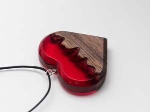 Pink <b>Heart</b> Shape Fashion <b>Wood</b> Resin Pendant Necklace Customization logo and Customization Design Available - Product Image 2