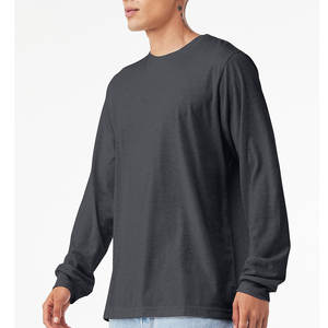 Camiseta Bella Canvas Negra de Manga Larga, Cuello Redondo, Corte Holgado - Product Image 1