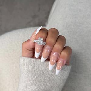 Ensemble de bague de fiançailles de rêve avec diamant de 4,00 carats, taille coussin, avec bande assortie, diamant de laboratoire, or blanc 18 carats, certifié IGI, F VVS2 - Product Image 2