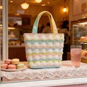 Sac en crochet tendance 2025 avec motif rayé pour usage quotidien - Idéal pour les sorties estivales des femmes - Product Image 1