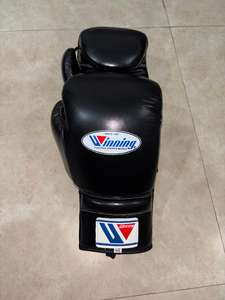 Gants de boxe gagnants noirs meilleur vendeur conception sur mesure de haute qualité gants de boxe gagnants gants de sparring de boxe SI-BG-29 - Product Image 2