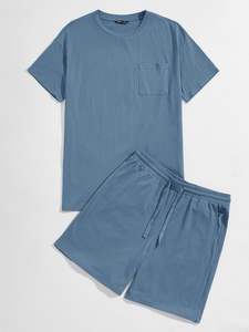 Nouveaux ensembles de chemises pour hommes Ensemble chemise et short décontractés d'été de haute qualité Tissu tricoté à motif uni respirant - Product Image 5