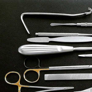 Juego de Instrumentos Quirúrgicos para Aumento de Senos, Acero Inoxidable de Alta Calidad, Manual, Certificado CE MOL, Uso Hospitalario y Clínico, 2 Años - Product Image 4