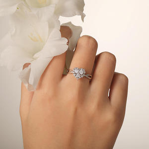 Bague de promesse Jeulia Twist Cluster Heart - Argent sterling plaqué or rose, style vintage, bague d'anniversaire - Product Image 4