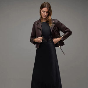 Veste en cuir véritable pour femmes avec une texture de qualité supérieure et un design respectueux de la couche qui le rend idéal pour tous les mélanges de styles - Product Image 5