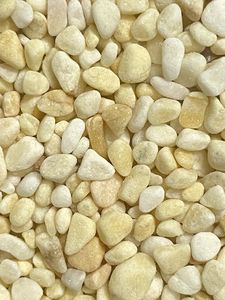 Pierres d'aménagement paysager Prix d'usine concassé naturel Caillou de rivière naturel du Vietnam en galets et galets Pierre de galets multicolore - Product Image 2