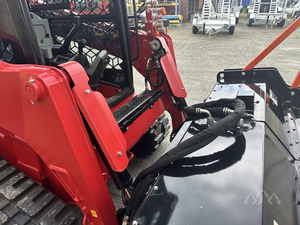 รถตักตีนตะขาบ 2026 Digger King 1490T กำลัง 100 แรงม้า ระบบไหลเวียนน้ำมันเชื้อเพลิงสูง รถตักขนาดกะทัดรัดพร้อมอุปกรณ์บดไม้ พร้อมขาย - Product Image 3