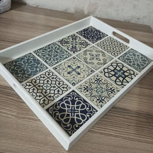 Grand plateau de service rectangulaire en bois blanc à motifs, plateau en MDF, cuisine, nourriture, boisson, service, décoration, maison, hôtel, table, B2B - Product Image 1