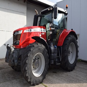 รถแทรกเตอร์สำหรับงานหนัก รุ่น Massey Ferguson 7718 ขับเคลื่อน 4 ล้อ 120 แรงม้า ระบบเกียร์ สำหรับใช้งานในฟาร์ม สีแดง ให้ผลผลิตสูง - Product Image 4