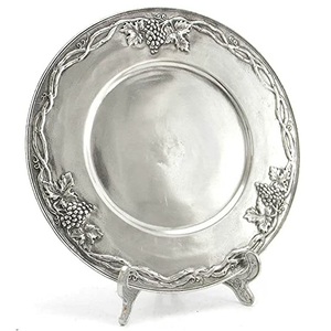 Plaque de chargeur en bois faite à la main élégante classique unique fantaisie personnalisée plaque de chargeur ronde martelée pour la fête - Product Image 2