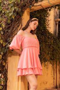 ยูเครนเดรสมินิเดรสสำหรับผู้หญิง, เดรสสั้นผ้าโพลีเอสเตอร์หรูหราสำหรับปาร์ตี้ตอนเย็นที่ไม่มีสายหนังเปิดหลังยาวเหนือเข่า - Product Image 3