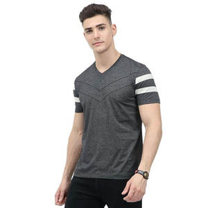 Camisetas de manga corta de algodón 100% para hombre Logotipo personalizado Venta caliente Precio al por mayor Impresión digital Patrón sólido - Product Image 3