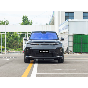 Li Auto L9 Edición Livis 2026, Carrocería de Doble Tono, Proceso de Pintura Triple, Ruedas de 22 Pulgadas, Pedal Eléctrico, SUV de Tamaño Completo - Product Image 2