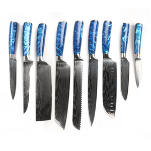 Vente en gros personnalisé de qualité supérieure OEM ODM service de couteau de cuisine de chef damas lame en métal motif laser avec manche en résine - Product Image 4