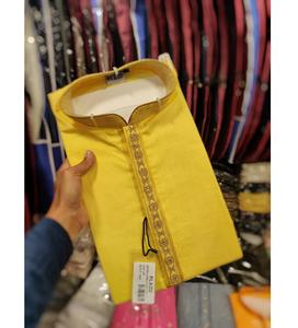 Kurta informal de ajuste relajado para ropa de boda para hombres, flexibilidad y comodidad durante todo el día de la India - Product Image 2