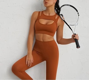 Wholesale Women's Seamless <b>Scrunch</b> Butt Yoga <b>Leggings</b> Set Full Length High Waist Quick Dry Breathable 100% Polyester - Product Image 6