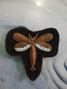 Parches Bordados a Mano con Cuentas, con Diseño de Libélula y Mariposa, en Forma de Corazón, para Ropa y Sombreros, para Reventa - Product Image 2