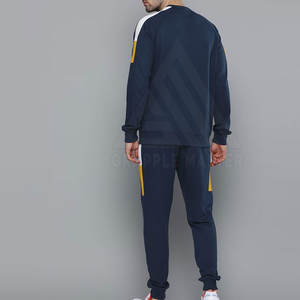 Conjunto de chándal cálido para hombre, jersey de manga larga, conjunto de chándal de invierno para hombre, chándal de algodón y poliéster - Product Image 2