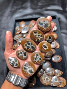 Natural <b>Black</b> Septarian Cabochons Wire Wrapping Pendant Gemstone Jewelry Making Supply with Accessories - Product Image 3