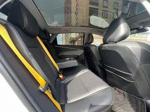 USED 2025 BZ5 550 Low Mileage Automatic <b>Panoramic</b> Sunroof LED lights LED Daytime Lights 6 Seats Ready to SHIP - Product Image 6