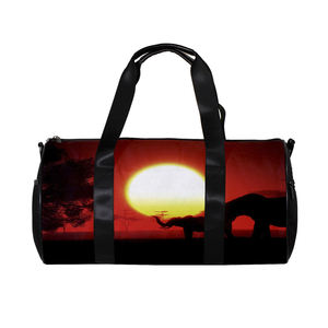 Sac polochon sec en cuir véritable imperméable avec logo personnalisé sac à dos sport de plein air voyage Duffle avec caractéristiques personnalisées - Product Image 4