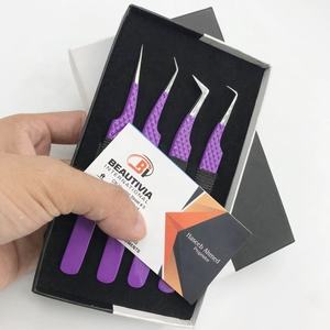 Pince à épiler en acier inoxydable enduite de poudre violette testée à la main Outil d'extension de cils durable Pointe pointue personnalisable - Product Image 5