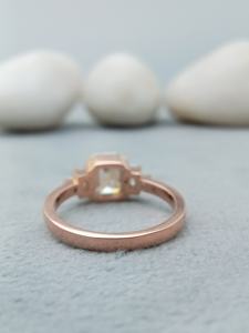 10K SOLID Yellow Gold Fine Jewelry Emerald FIVE STONE Diamond Engagement Wedding Ring Set Vvs Moissanite for Parties Gifts - Product Image 6