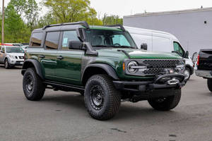 Nuevo, Diseñado para los Aventureros: Ford Bronco Everglades 2024 - Product Image 2
